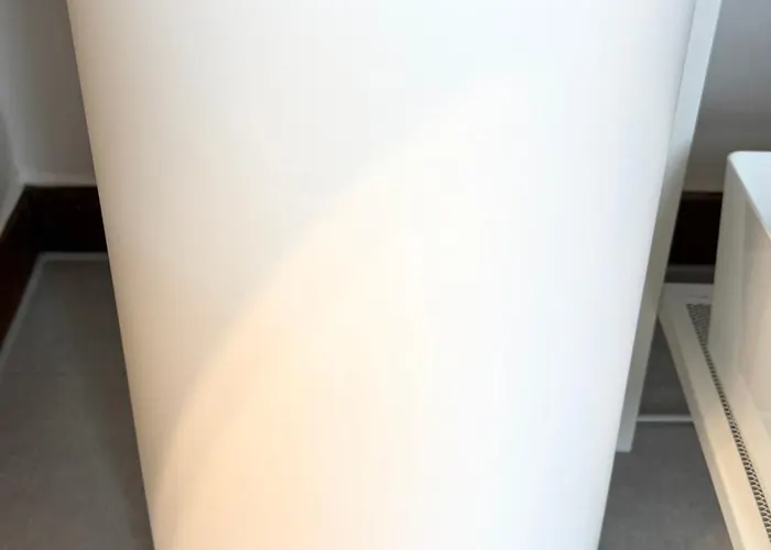 Hongdae Hapjeong 3br For 4 To 8 People